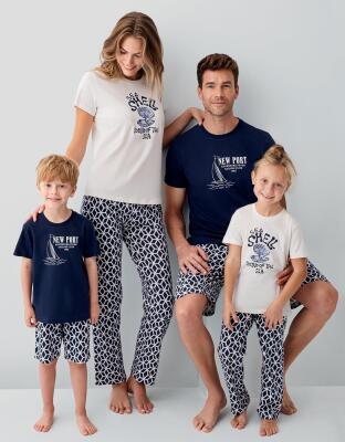 Anne baba çocuk uyumlu aile pijama takımı. %100 pamuk kumaş, yazlık rahat kesim ve modern deniz temalı tasarım - 5