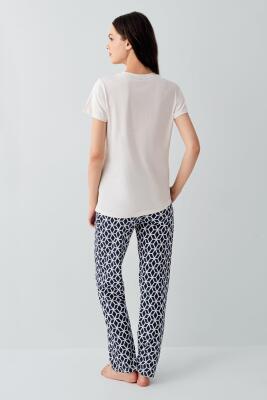 Anne baba çocuk uyumlu aile pijama takımı. %100 pamuk kumaş, yazlık rahat kesim ve modern deniz temalı tasarım - 12