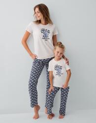 Anne baba çocuk uyumlu aile pijama takımı. %100 pamuk kumaş, yazlık rahat kesim ve modern deniz temalı tasarım Ekru