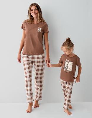 Anne Kız Kedili Pijama (Ayrı Ayrı Satılır) Takımı %100 Pamuk – Kısa Kollu Üst & Ekose Alt Aile Kombini - 1