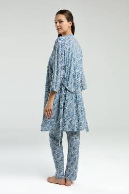 Arnetta Kadın 3'lü Pijama Takım, Cepli Pantolon, İp Askılı Atlet ve Sabahlık Takım - 6