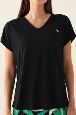 Arnetta V Yaka Çiçek Desenli Kadın Kapri Takımı, %100 Pamuk - 3