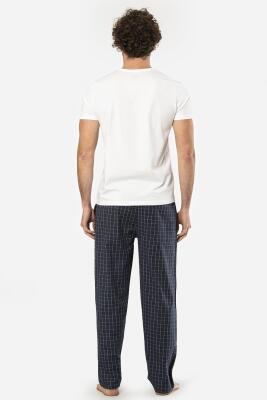 Cacharel V Yaka Kısa Kol T-shirt ve Cepli Ekoseli Alt Pijama Takım - 36