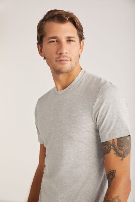 Düz Renk Bisiklet Yaka 2 li Erkek Basic Tshirt, %47 Modal %47 Pamuk %6 Elastan - 5