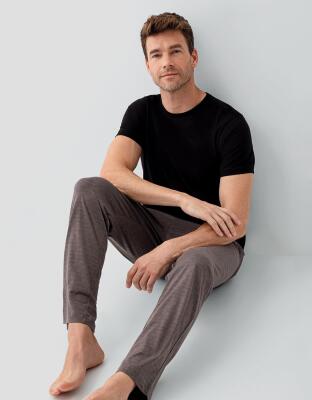 Erkek %100 Pamuklu Pijama Takımı – Kısa Kollu Üst & Celi Uzun Alt | Rahat Kalıp  - 1