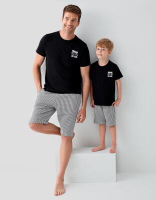 Erkek & Çocuk Pijamaları Ayrı Ayrı Satılır | %100 Pamuk Baba Oğul Yazlık Pijama Takımı Kombin – Shark Attack Baskılı - 1