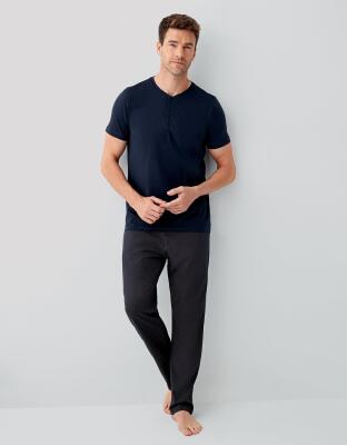 Erkek Lacivert 3’lü Kutulu Pijama Takımı %100 Pamuk – Kısa Kollu Düğmeli Üst & Uzun Cepli Alt ve Cepli Şort Set - 1