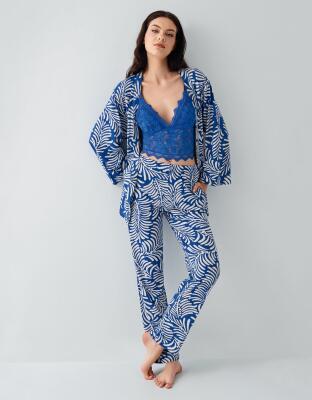 Kadın 3’lü Desenli Pijama & Ev Giyim Seti – Dantelli Bralet Sütyen , Pantolon ve Sabahlık, %50 Pamuk %50 Modal - 12