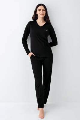 Pierre Cardin - Kadın %50 Modal %50 Pamuklu Siyah Mevsimlik V Yaka Pijama Takım, Cep Detaylı (1)