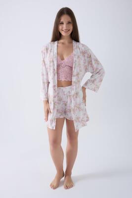 Kadın %50 Pamuk %50 Modal 3’lü Dantelli Şort Pijama & Sabahlık Seti – Hafif, Nefes Alan Ev Giyim Takımı - 2