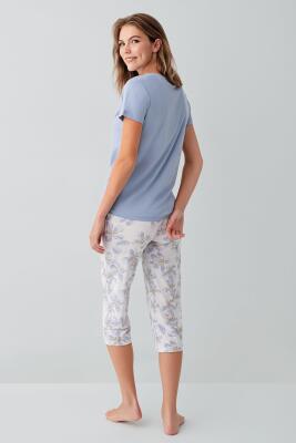 Kadın %50 Pamuk %50 Modal Düğmeli Cepli Kapri Pijama Takımı – Kısa Kollu, Çiçek Desenli, Büyük Beden Seçenekli - 7