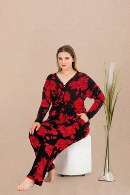 REN - Kadın Çiçek Desenli Büyük Beden Pijama Takım, Önden Düğmeli ve Kırmızı Çiçek Baskılı, Viskon kumaş
