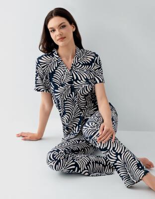 Kadın Desenli Kısa Kollu Düğmeli Pijama Takımı – %50 Pamuk %50 Modal, Yumuşak ve Nefes Alabilen - 5