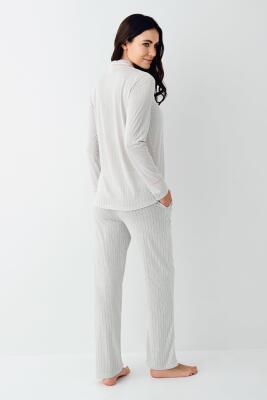 Kadın Düğmeli Çizgili Pijama Takım, Uzun kollu ve Cepli, %50 Pamuk %50 Modal - 4