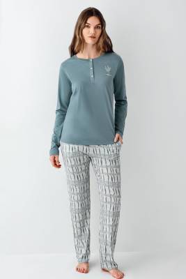 Arnetta - Kadın Koyu Yeşil Düğmeli Yaka Mevsimlik Pijama Takım, %50 modal %50 pamuk (1)