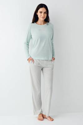 Pierre Cardin - Kadın Mevsimlik Uzunkol Cepli Pijama Takımı %50 Pamuk %50 Modal (1)