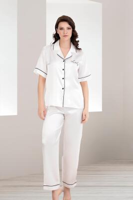 Kadın Saten Düz Renk Önden Düğmeli Biyeli Kısa Kol Saten Pijama Takım - 1