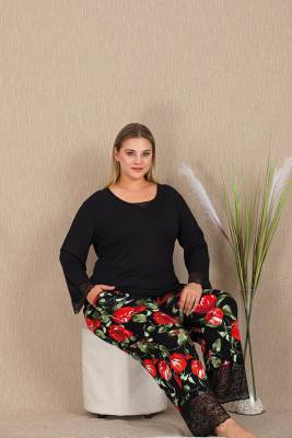 REN - Kadın Siyah Büyük Beden Pijama Takım, Dantel Detay, Cepli ve Çiçekli, Viskon kumaş (1)