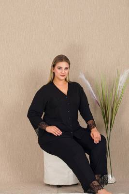 REN - Kadın Siyah Büyük Beden Pijama Takım, Düğmeli ve Uzunkollu, bilek ve paça dantelli, viskon Kumaş