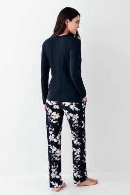 Kadın Uzunkol Düğmeli Lacivert Pijama Takım, %50 pamuk %50 modal - 4