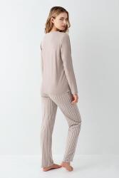 Kadın Vizon Yakası Düğmeli Pijama Takım, Alt Pijama Cepli ve Çizgili, %100 Pamuk - 4