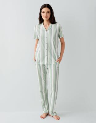 Kadın Yazlık %100 Pamuk Cepli Pijama Takımı – Kısa Kollu, Çizgili Alt, Rahat Ev Giyimi - 2