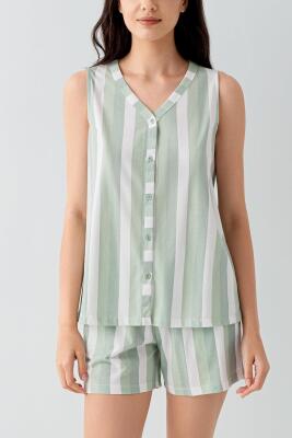 Kadın Yazlık %100 Pamuk Şortlu Pijama Takımı – Kolsuz, Düğmeli, Çizgili Rahat Ev Giyimi - 3