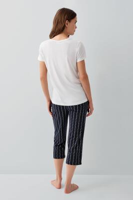 Pierre Cardin Kadın Çizgili Cepli Kapri Pijama Takımı %50 Pamuk %50 Modal – Kısa Kollu Tişört, Rahat Kesim - 8