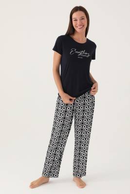 Pierre Cardin - Pierre Cardin Geometrik Desenli Yazlık Kadın Pijama Takımı (1)