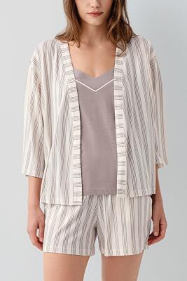 Pierre Cardin Kadın 3’lü Kutulu Pamuk Modal Pijama Takımı – Askılı Atlet, Şort ve Çizgili Sabahlık Ev & Uyku Giyimi - 5