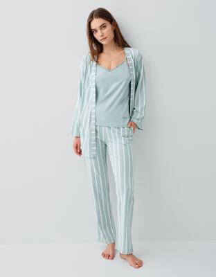 Pierre Cardin Kadın 3’lü Kutulu Pijama Takımı – %50 Modal %50 Pamuk, Askılı Atlet, Uzun Alt ve Sabahlık - 2