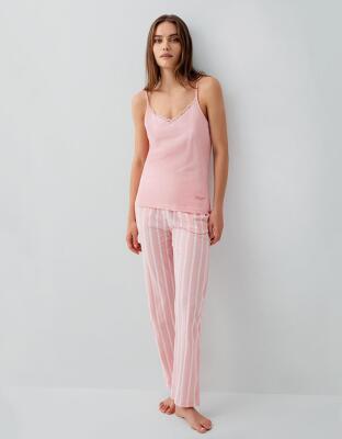 Pierre Cardin Kadın 3’lü Kutulu Pijama Takımı – %50 Modal %50 Pamuk, Askılı Atlet, Uzun Alt ve Sabahlık - 8