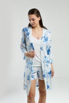 Pierre Cardin - Pierre Cardin Kadın 3'lü Takım, Askılı Beyaz Atlet, Çiçekli Şort Çiçekli Sabahlık Takım (1)