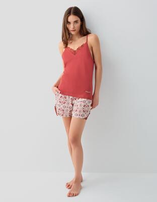 Pierre Cardin Kadın %50 Pamuk %50 Modal Kadın Şortlu Pijama Takımı – Askılı Dantel Detaylı Üst, Desenli Alt - 2