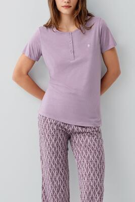 Pierre Cardin Kadın %50 Pamuk %50 Modal Kapri Pijama Takımı – Düğmeli Kısa Kollu Üst ve Desenli Kapri Alt  - 3