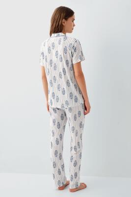 Pierre Cardin Kadın Düğmeli Kısa Kollu Kutulu Pijama Takımı %50 Pamuk %50 Modal – Tam Kalıp, Alt Cepli Üst Düğmeli - 4