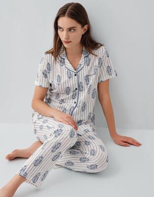 Pierre Cardin Kadın Düğmeli Kısa Kollu Kutulu Pijama Takımı %50 Pamuk %50 Modal – Tam Kalıp, Alt Cepli Üst Düğmeli - 1