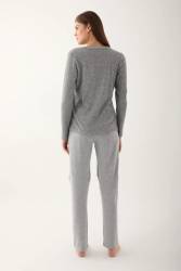 Pierre Cardin Kadın Gri Pijama Takımı, Yakası Düğmeli, Kışlık, Marka Logosu Nakışlı - Thumbnail
