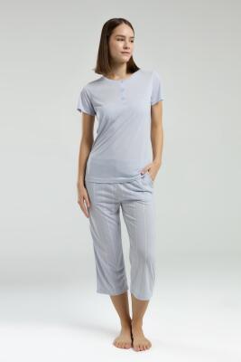 Pierre Cardin Kadın Kapri Takım, Çizgili ve Cepli Kapri, Düğmeli Kısakol T-shirt - 1