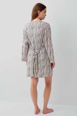 Pierre Cardin Kadın Siyah 3’lü Pijama Takımı – %50 Pamuk %50 Modal, Askılı Üst, Şort ve Desenli Kimono - 4