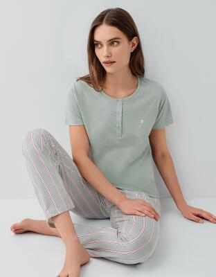 Pierre Cardin Kadın Su Yeşili Kısa Kollu Düğmeli Yaka Pijama Takımı – %50 Pamuk %50 Modal, Cepli Çizgili Alt - 1