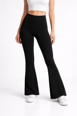 Siyah Yüksek Bel İspanyol Paça Tayt – Toparlayıcı, Esnek Kumaş - 1